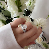 Acacia Oval Diamond Band