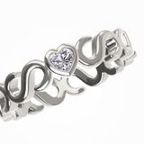 A 3D render of Casoni Connected Hearts Ring in 18k white gold with heart motif